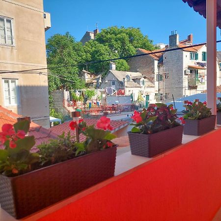 Apartment Dalmatino Спліт Екстер'єр фото