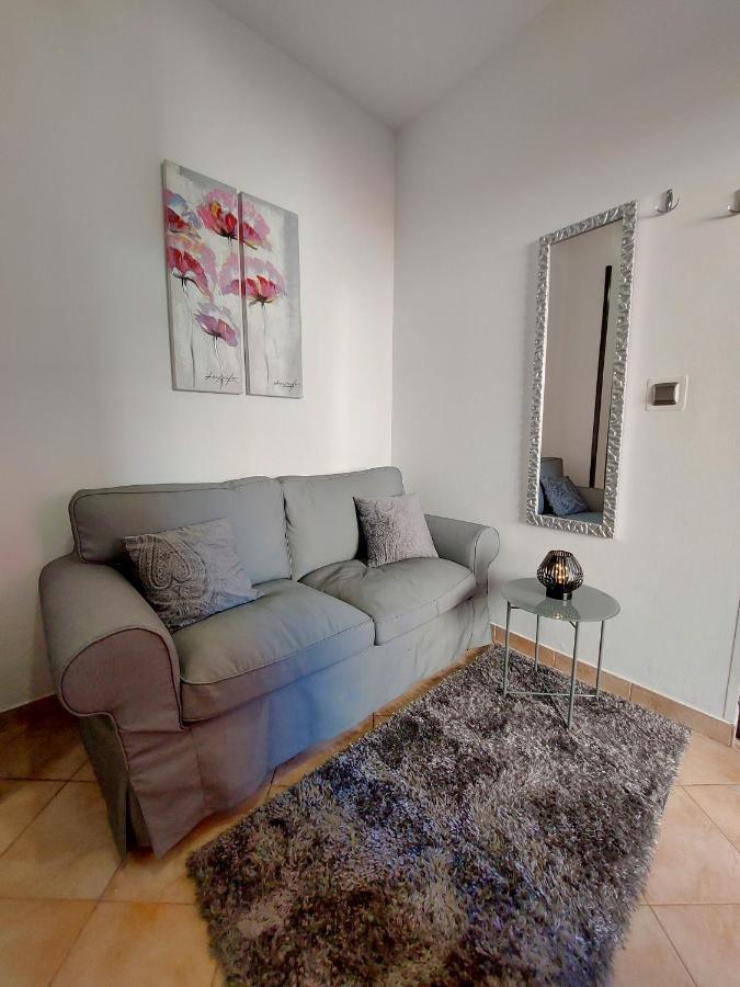 Apartment Dalmatino Спліт Екстер'єр фото